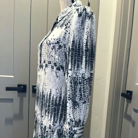 White House/Black Market Godet Long-Sleeved Shirt Dress-Size 6-NWT - Picture 11 of 14